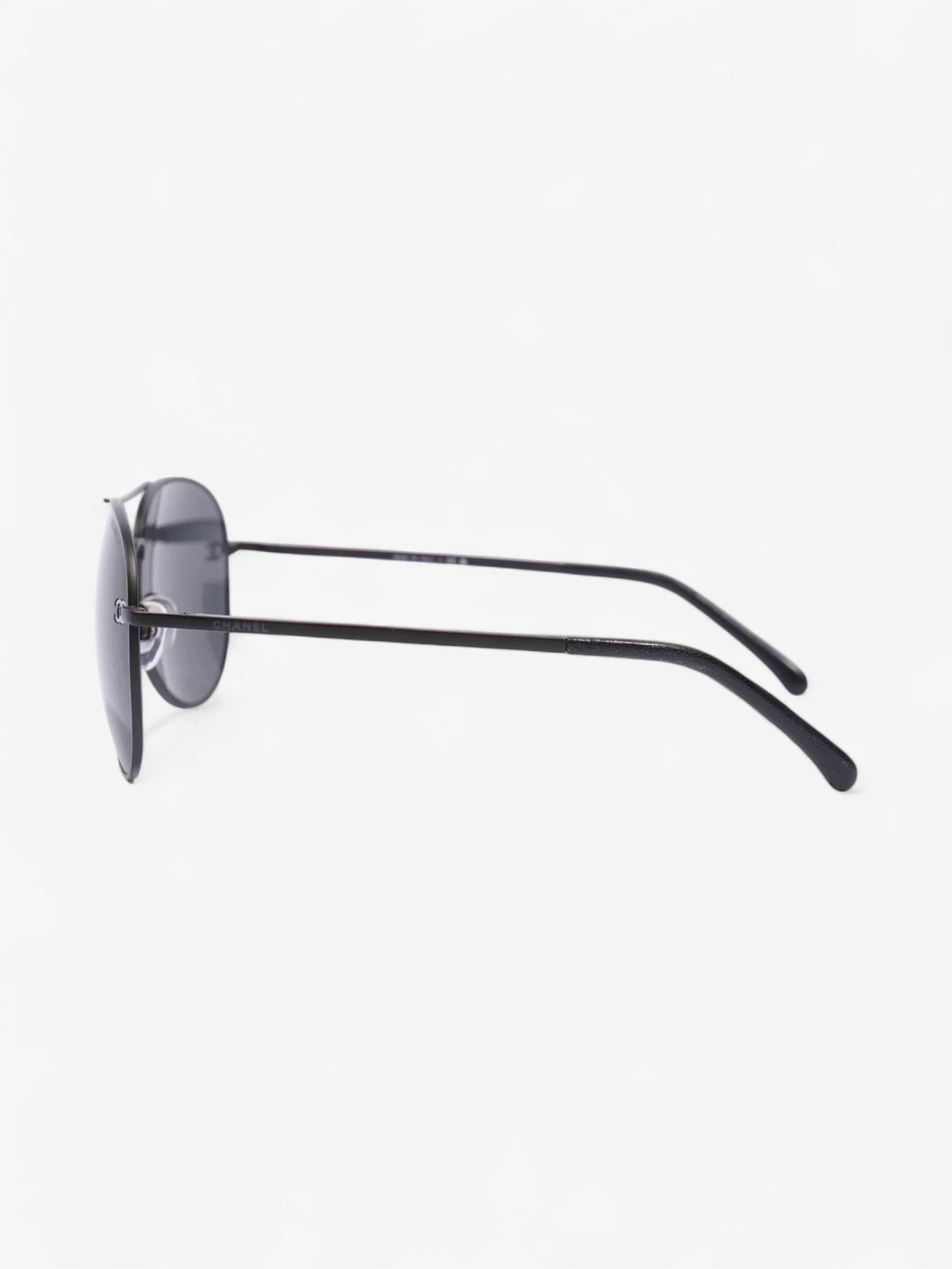 Chanel CC Aviator Black Acetate 135mm