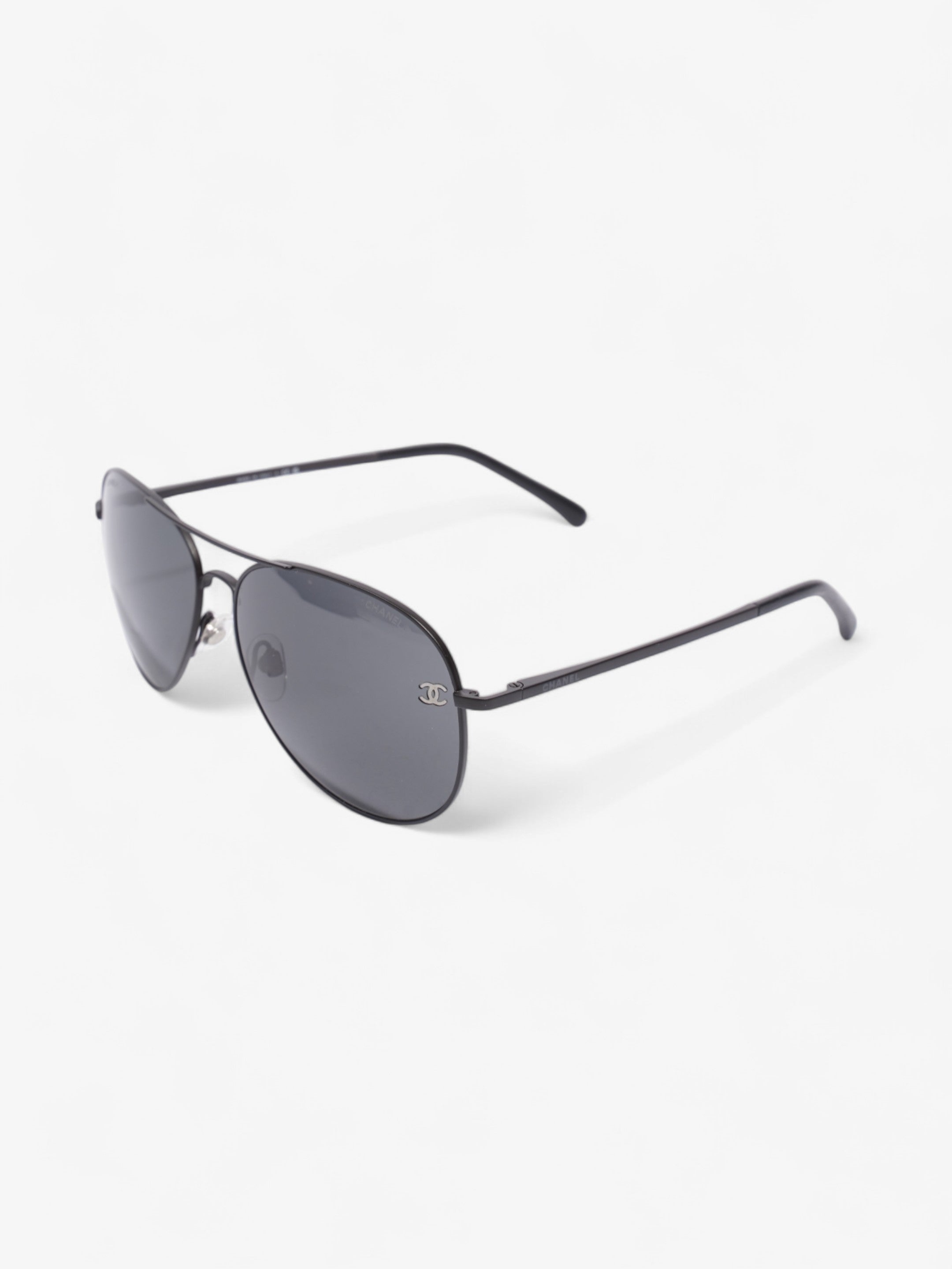 Chanel CC Aviator Black Acetate 135mm