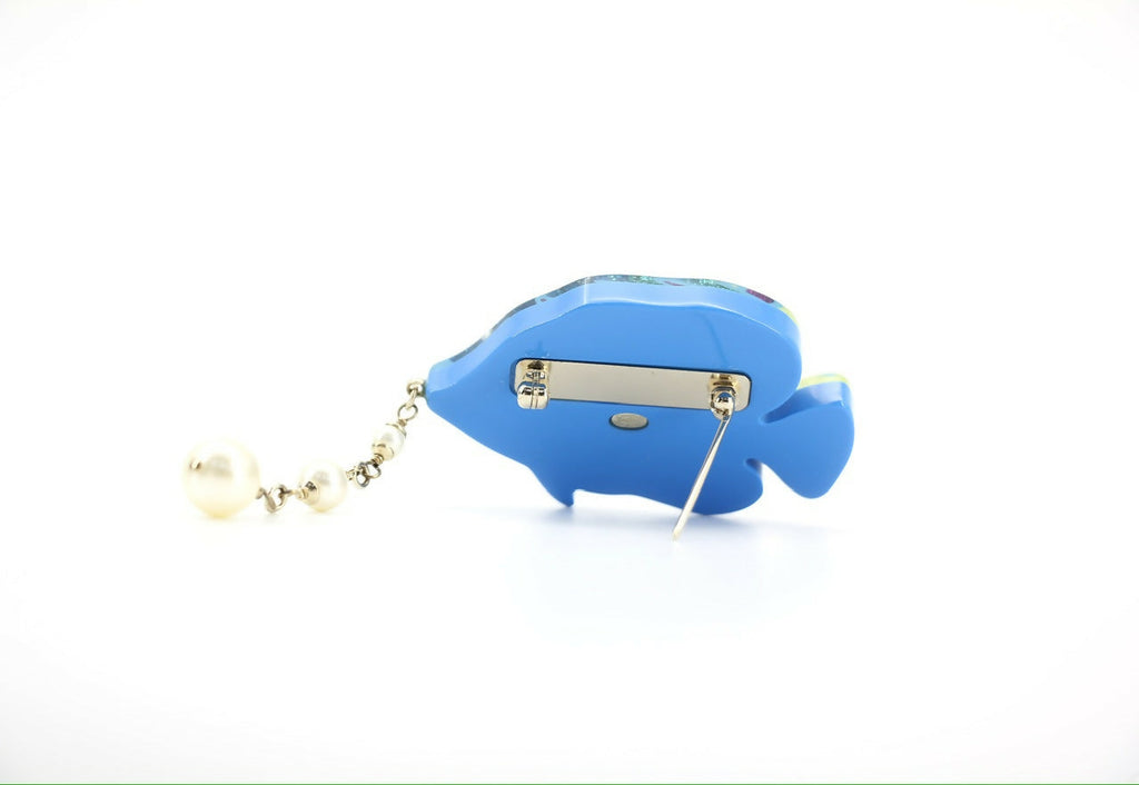 Chanel D19S Imitation Pearl Resin Glitter Tropical Fish Brooch
