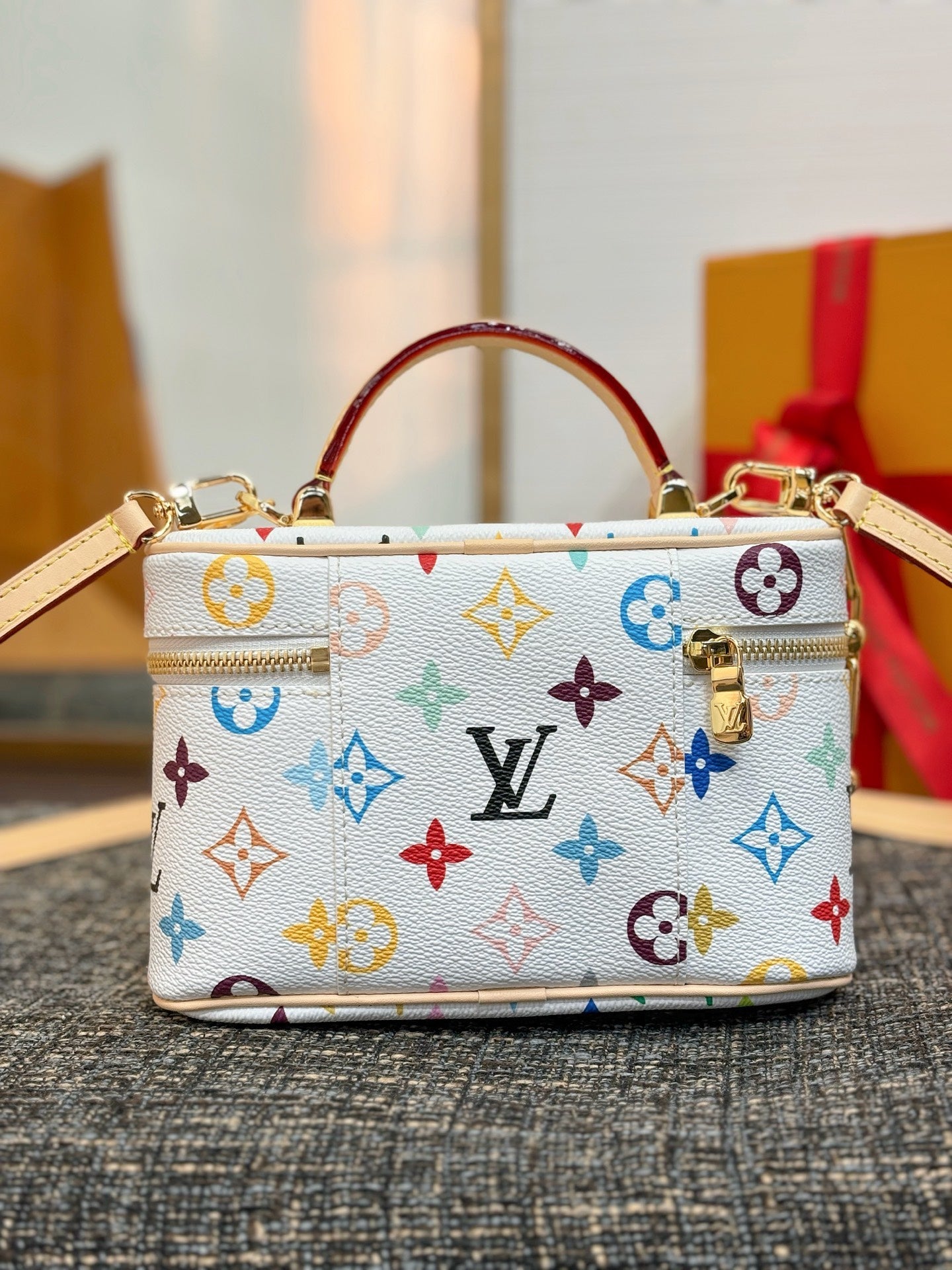 LV x TM Vanity Chain Pouch