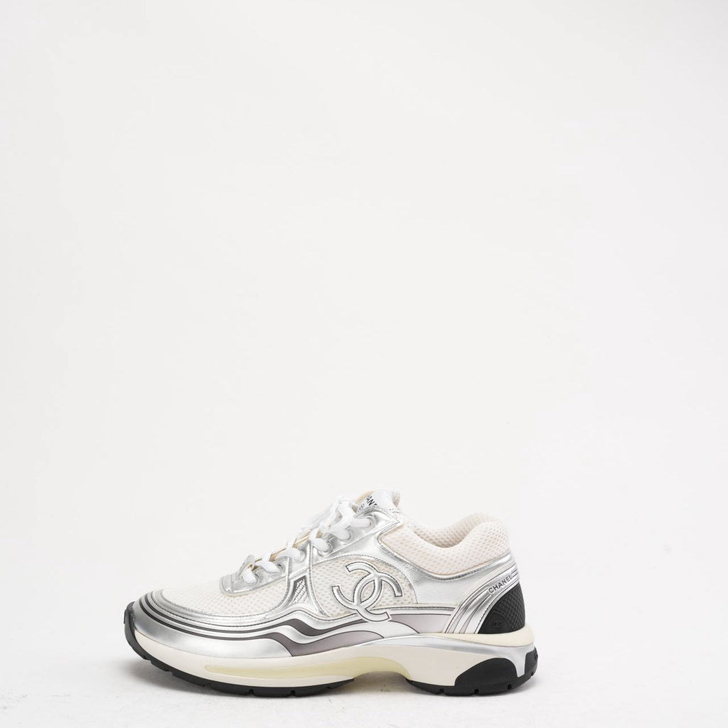 Chanel CC Logo Sneaker in White and Silver 40.5