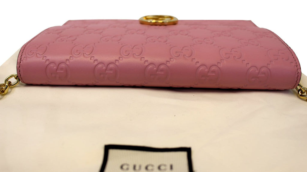 GUCCI Icon Gucci Signature Chain wallet Light Pink