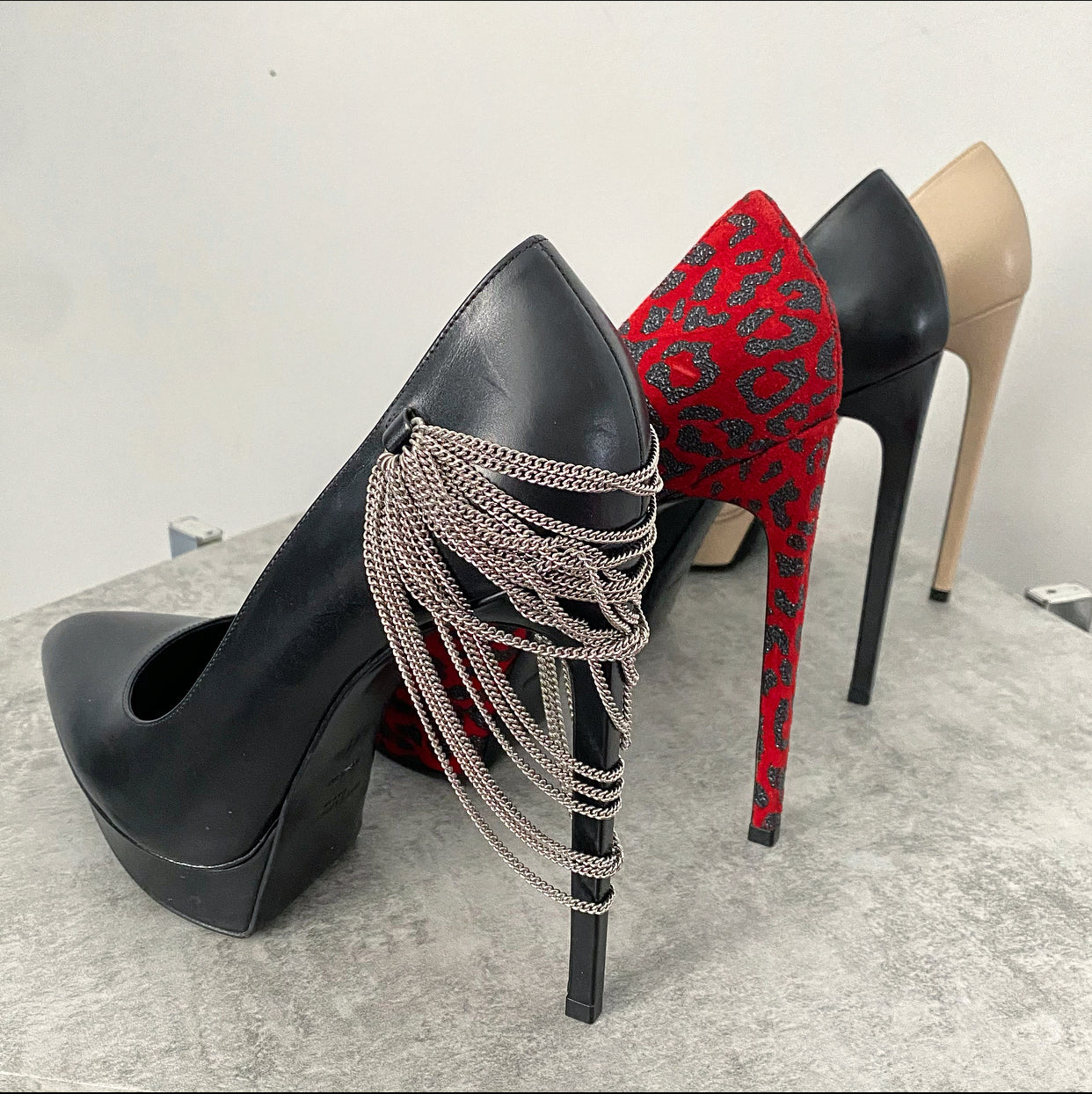 Saint Laurent Black Leather and Zebra Print 140mm Pumps