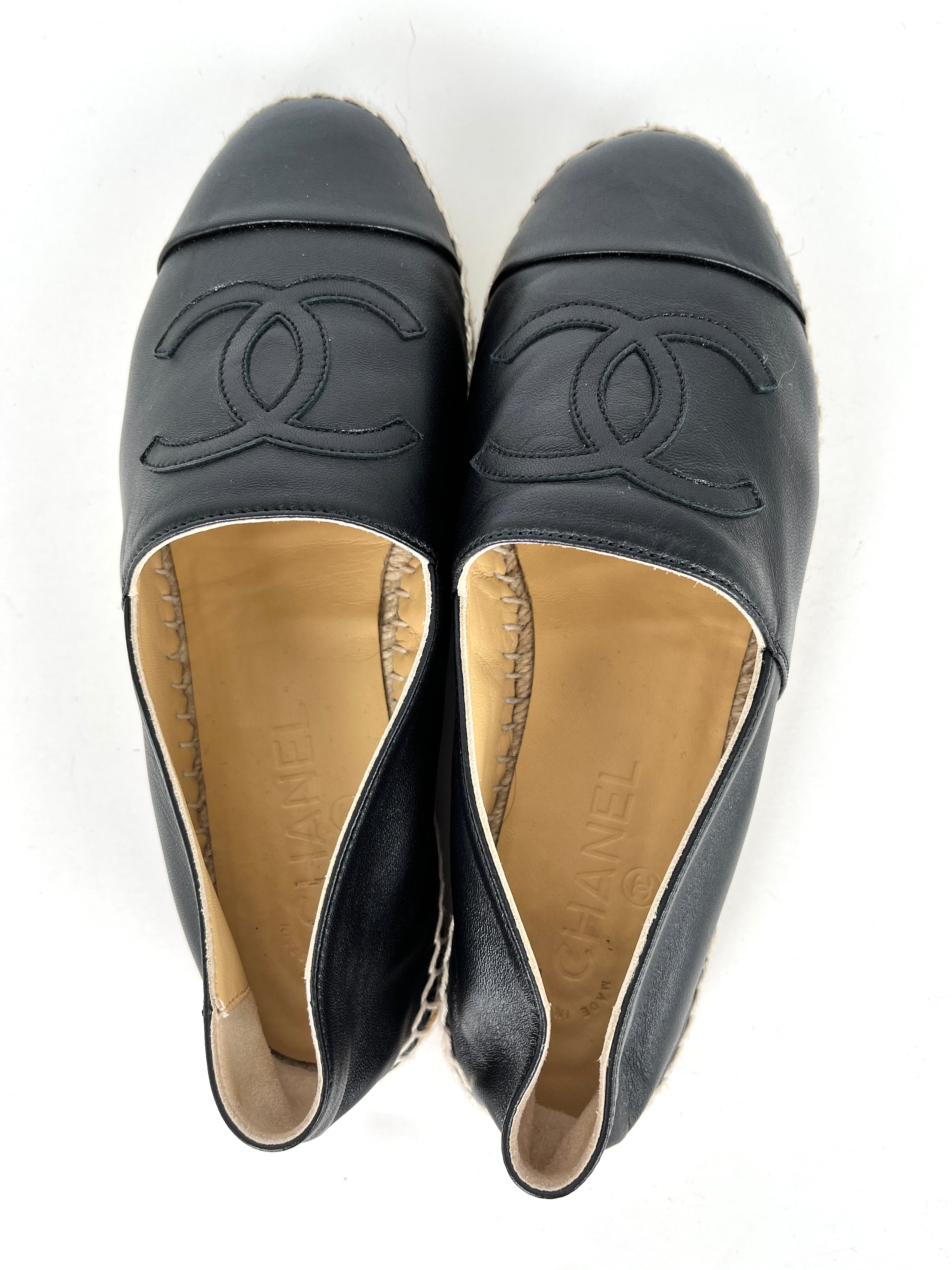 CHANEL Black Leather CC Logo Espadrilles Flats 37 7