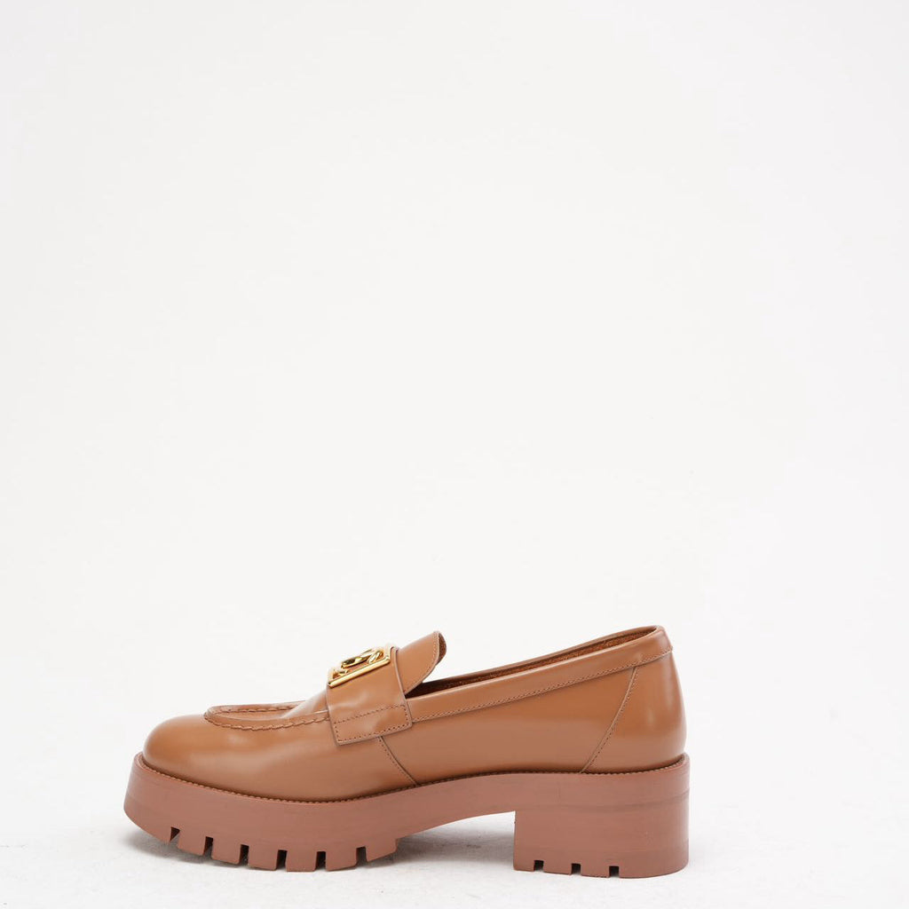 Chanel Brown CC Logo Loafer Leather Size 38.5