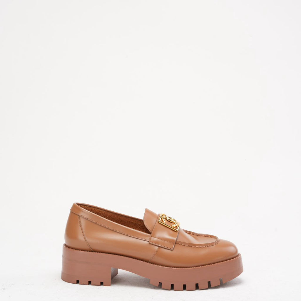 Chanel Brown CC Logo Loafer Leather Size 38.5