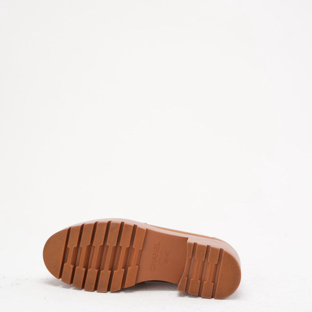 Chanel Brown CC Logo Loafer Leather Size 38.5