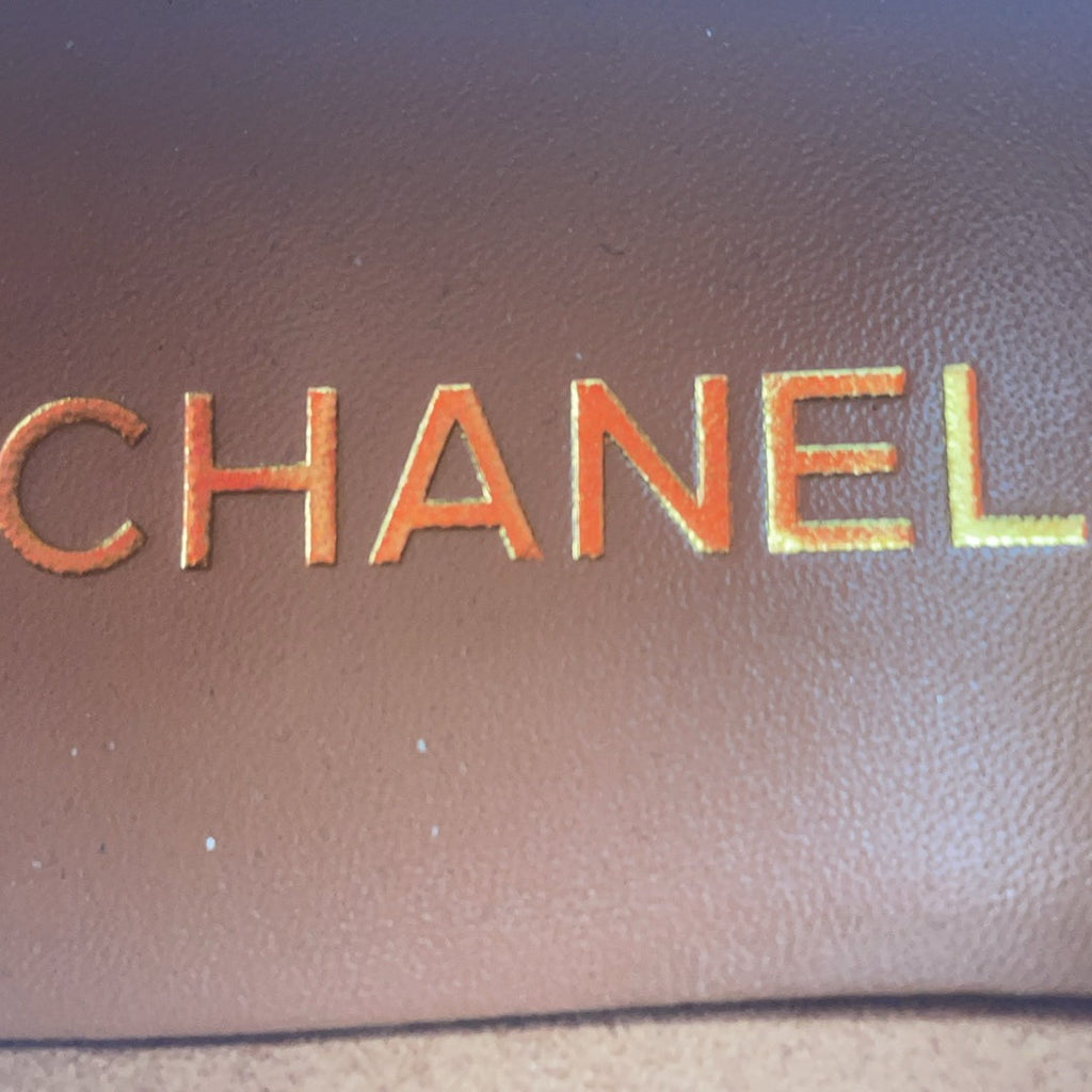 Chanel Brown CC Logo Loafer Leather Size 38.5