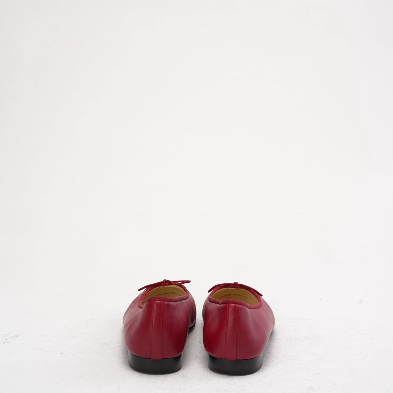 Chanel Red / Black Leather CC Cap Toe Ballet Flats Size 38.5