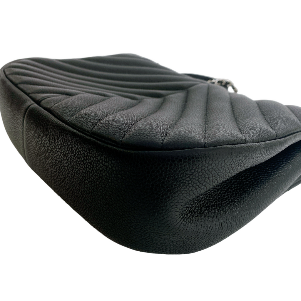 CHANEL HOBO IN BLACK