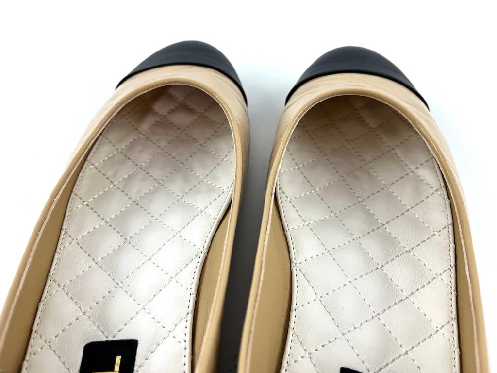 CHANEL 23C Bi Color CC Black Beige Ballet Flats 41 10.5