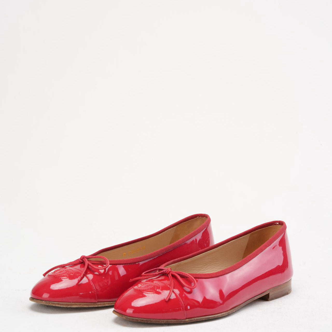 Chanel Red Leather CC Cap Toe Ballet Flats Size 38.5