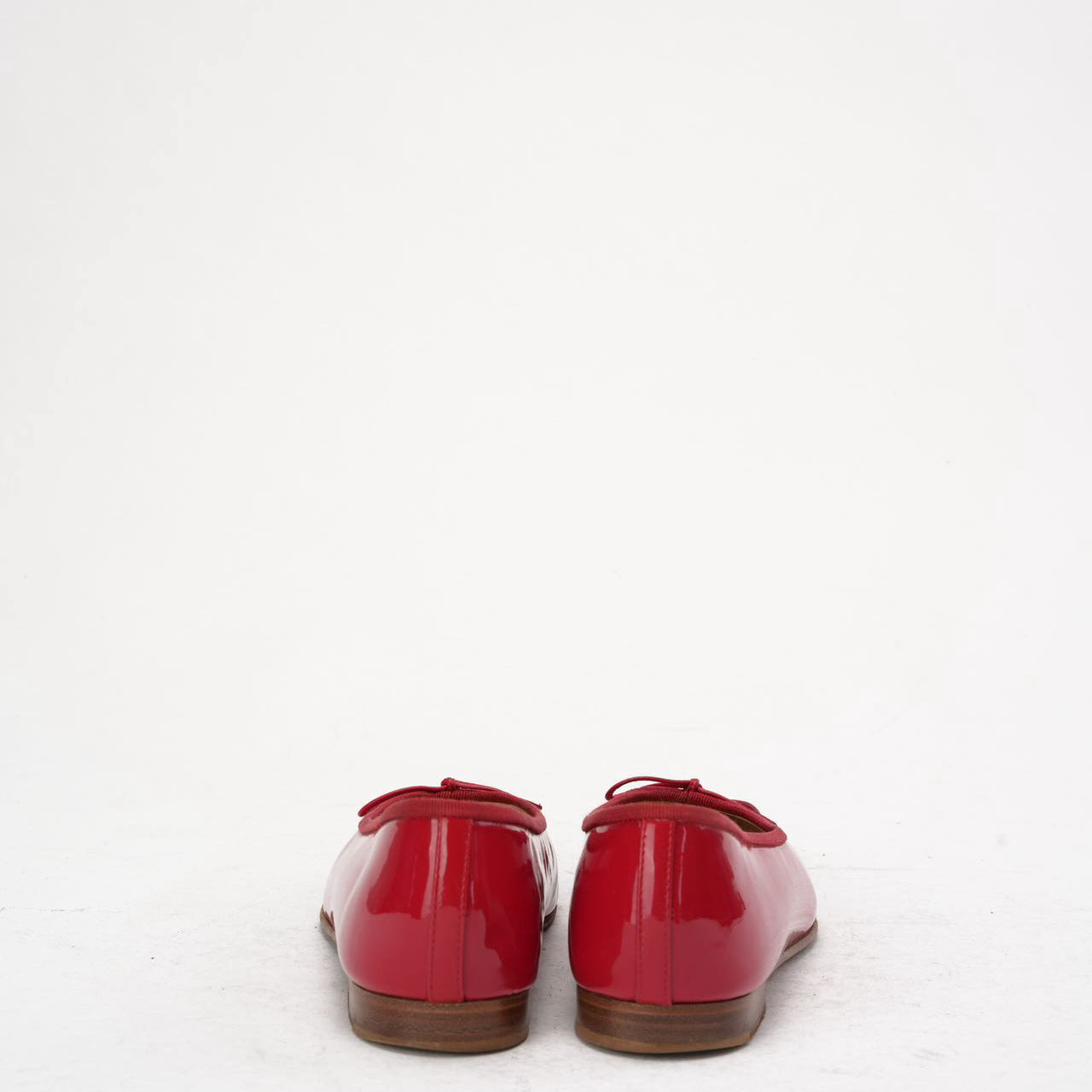 Chanel Red Leather CC Cap Toe Ballet Flats Size 38.5