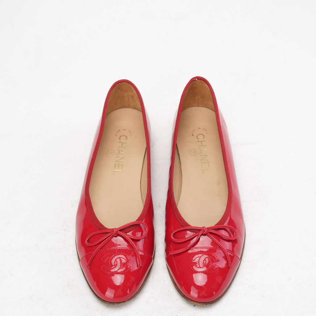 Chanel Red Leather CC Cap Toe Ballet Flats Size 38.5