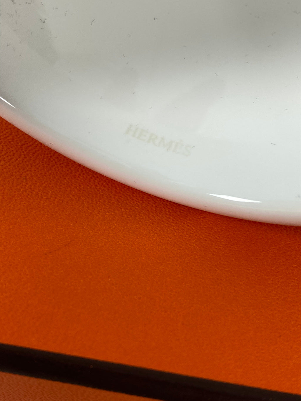 Hermes White Orange Black Lacquer Wide Assam Bangle