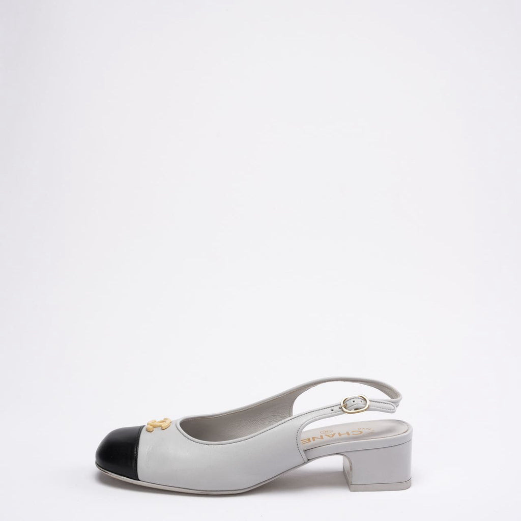 Chanel 25A CC Black / White Leather Mule Pointed Toe Size 37
