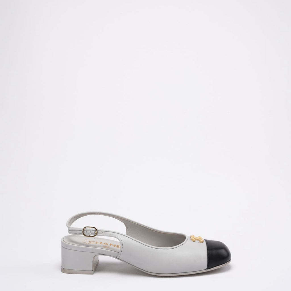 Chanel 25A CC Black / White Leather Mule Pointed Toe Size 37