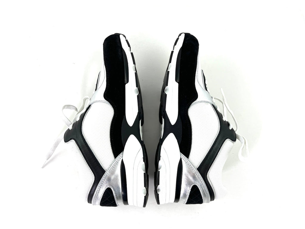 CHANEL 23C White Black Interlocking CC Sneakers 40.5