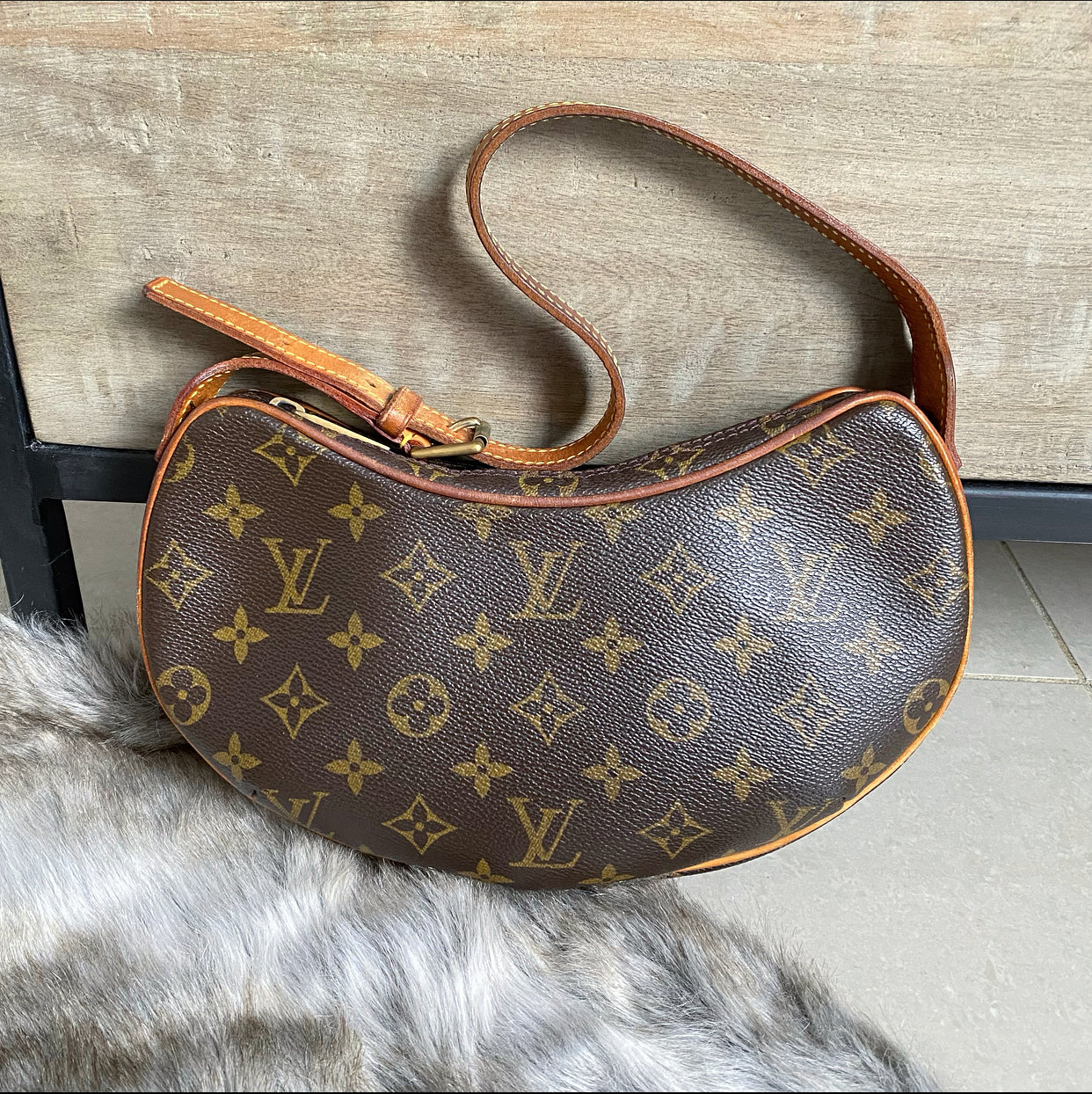 Louis Vuitton Monogram Canvas Croissant PM Baguette Bag