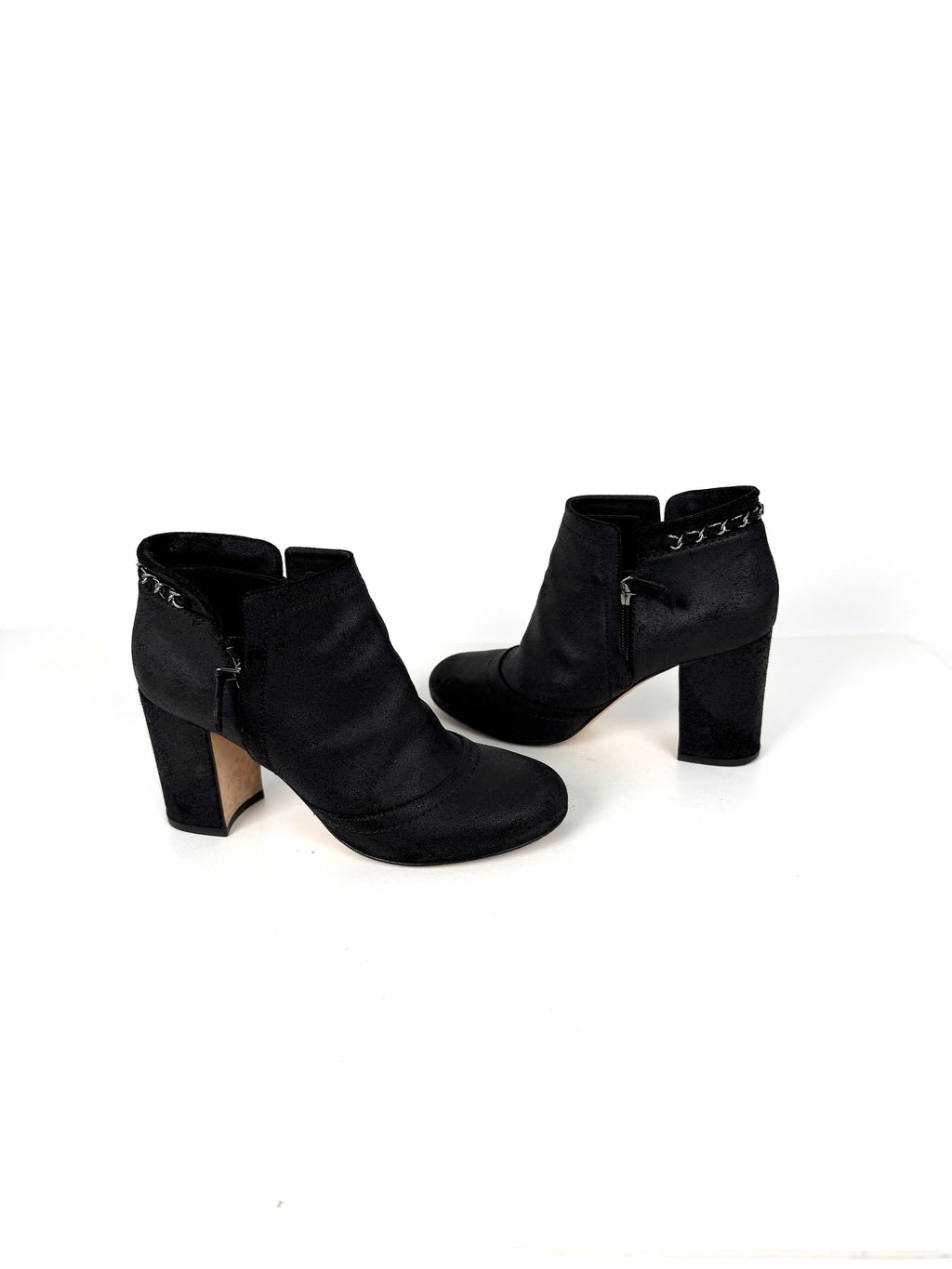 CHANEL  Interlocking CC Chain Logo Black Ankle Booties Boots 38.5 8