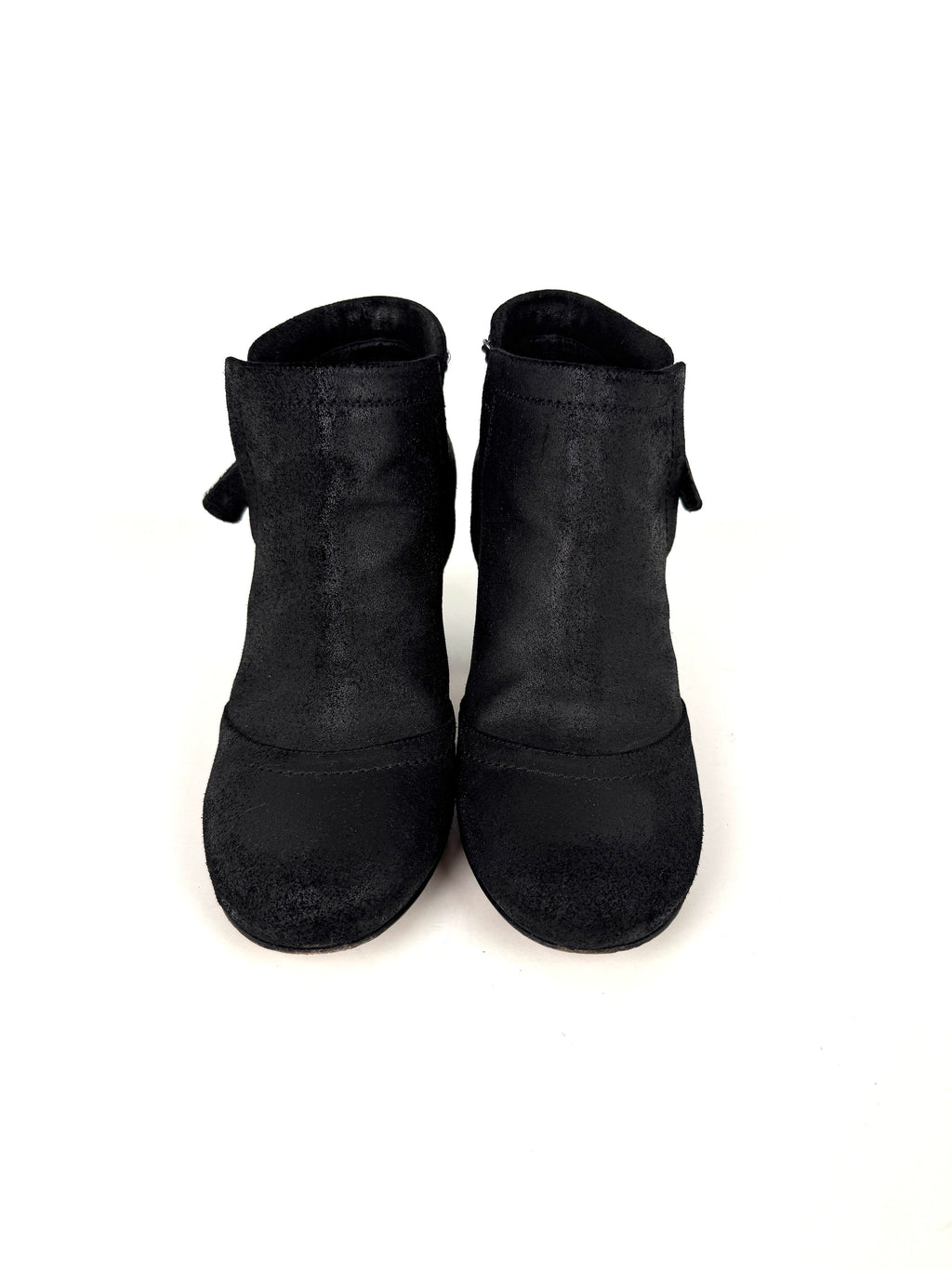 CHANEL  Interlocking CC Chain Logo Black Ankle Booties Boots 38.5 8