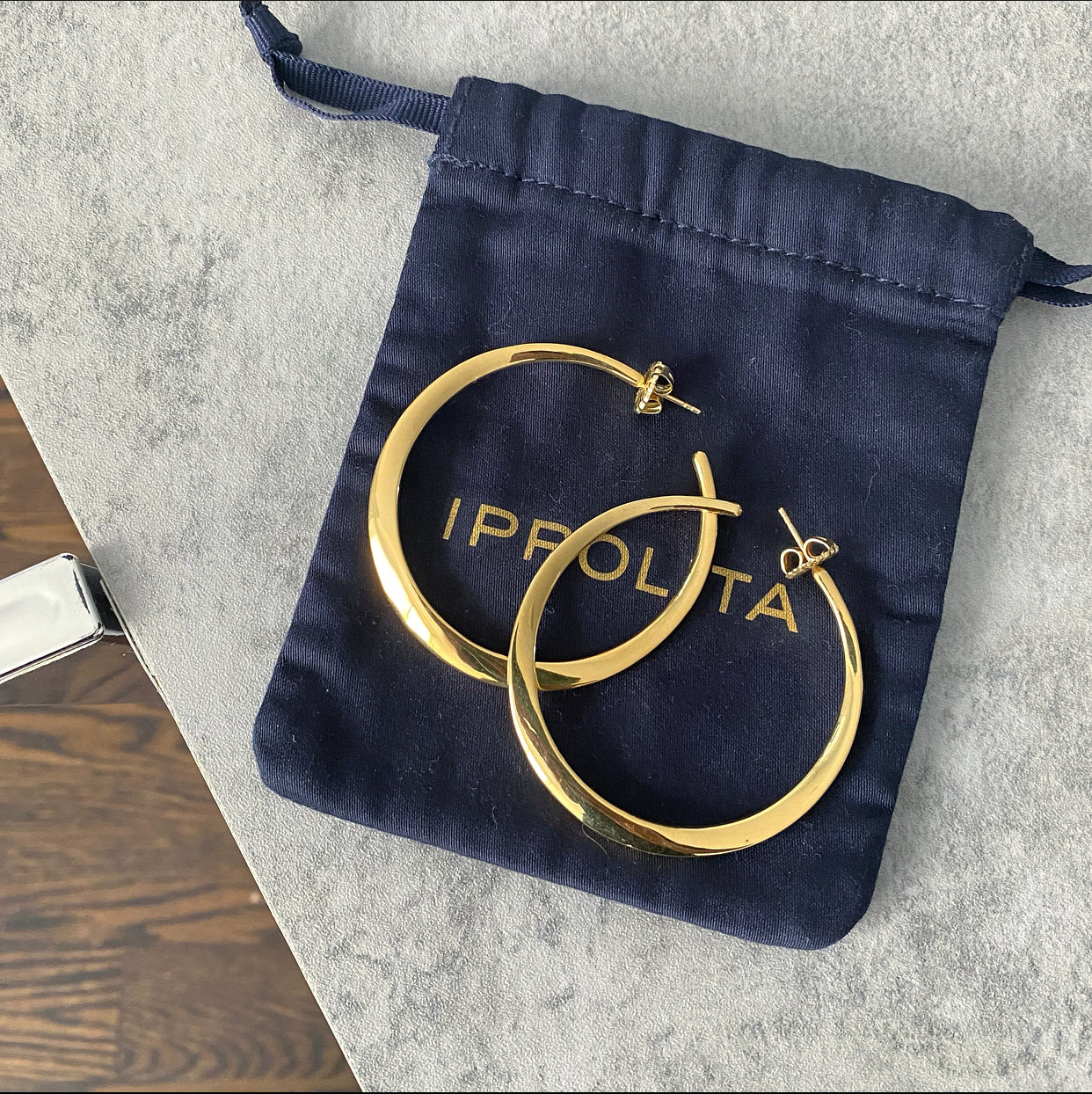 Ippolita 18k Gold Large Classico Hoop Earrings