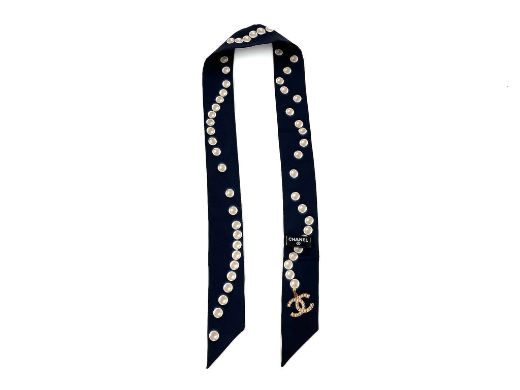 CHANEL Pearl Silk Pearl Print CC Logo Scarf