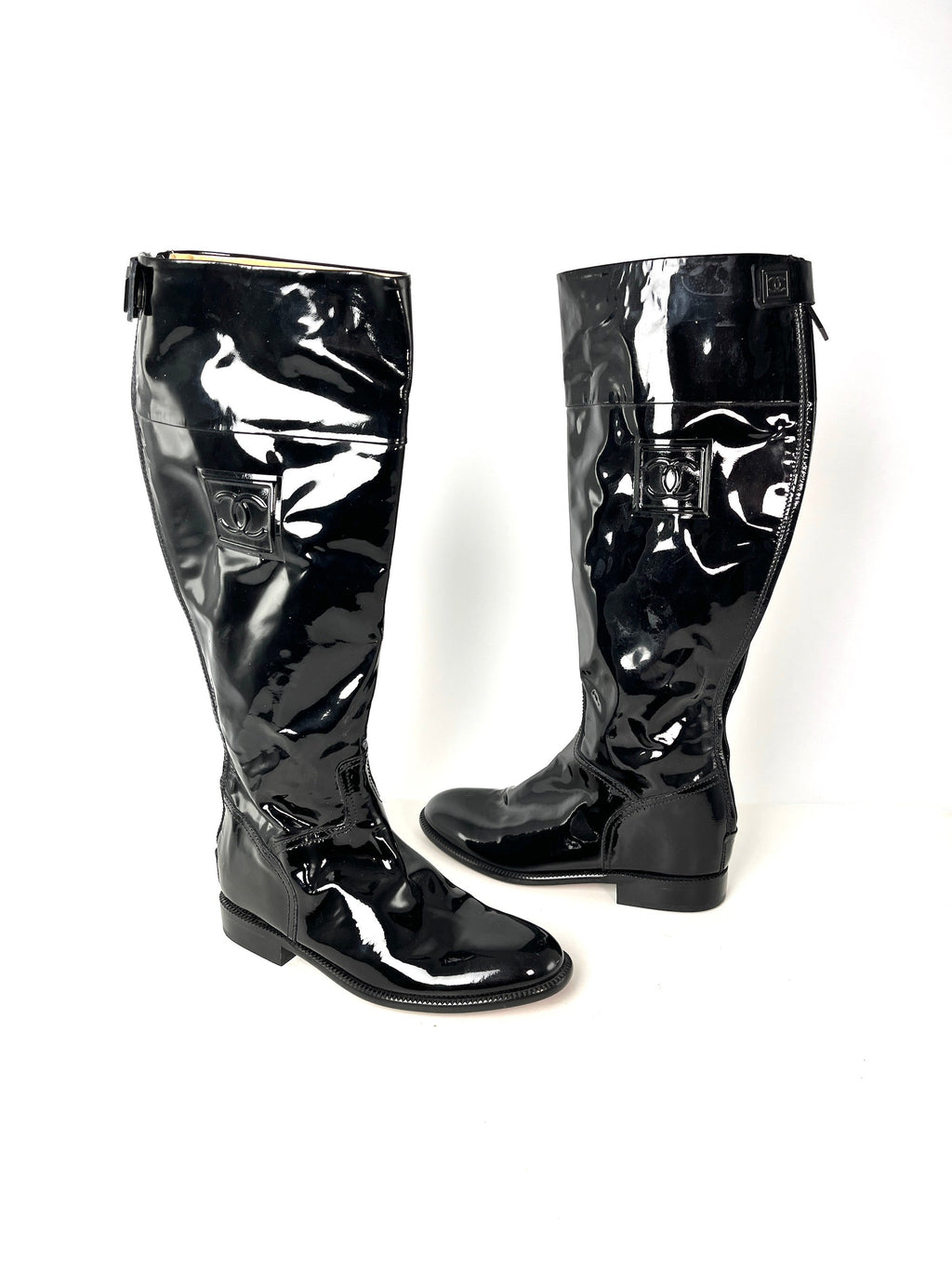Vintage CHANEL CC Logo Patent Leather Black Long Flat Boots 37.5 7