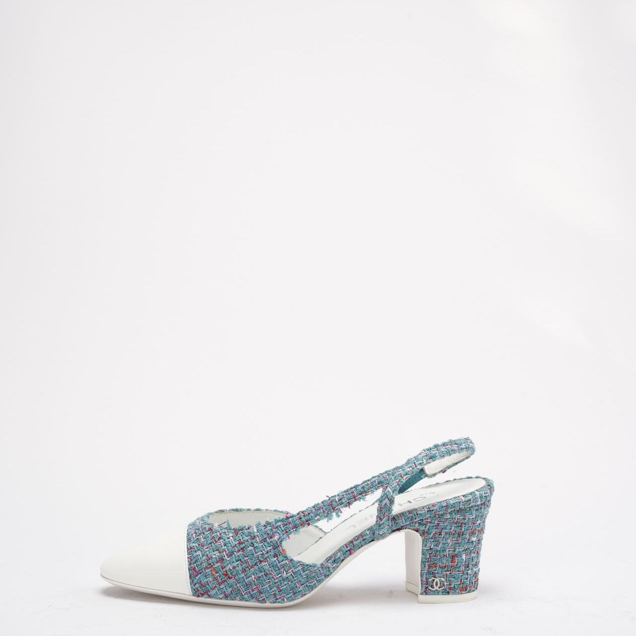 Chanel Tiffanyblau Tweed and Leather CC Pumps Size 38.5