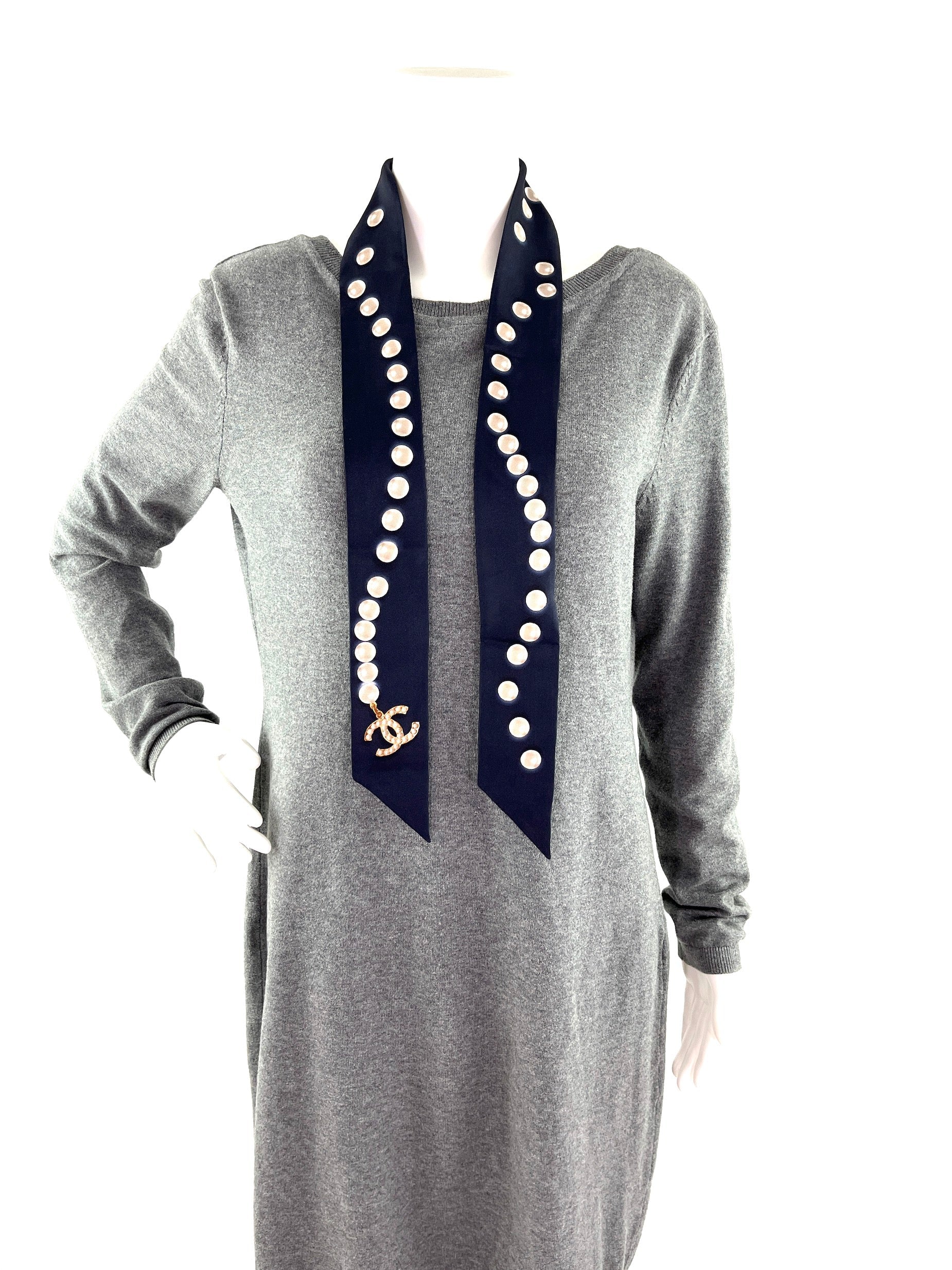 CHANEL Pearl Silk Pearl Print CC Logo Scarf