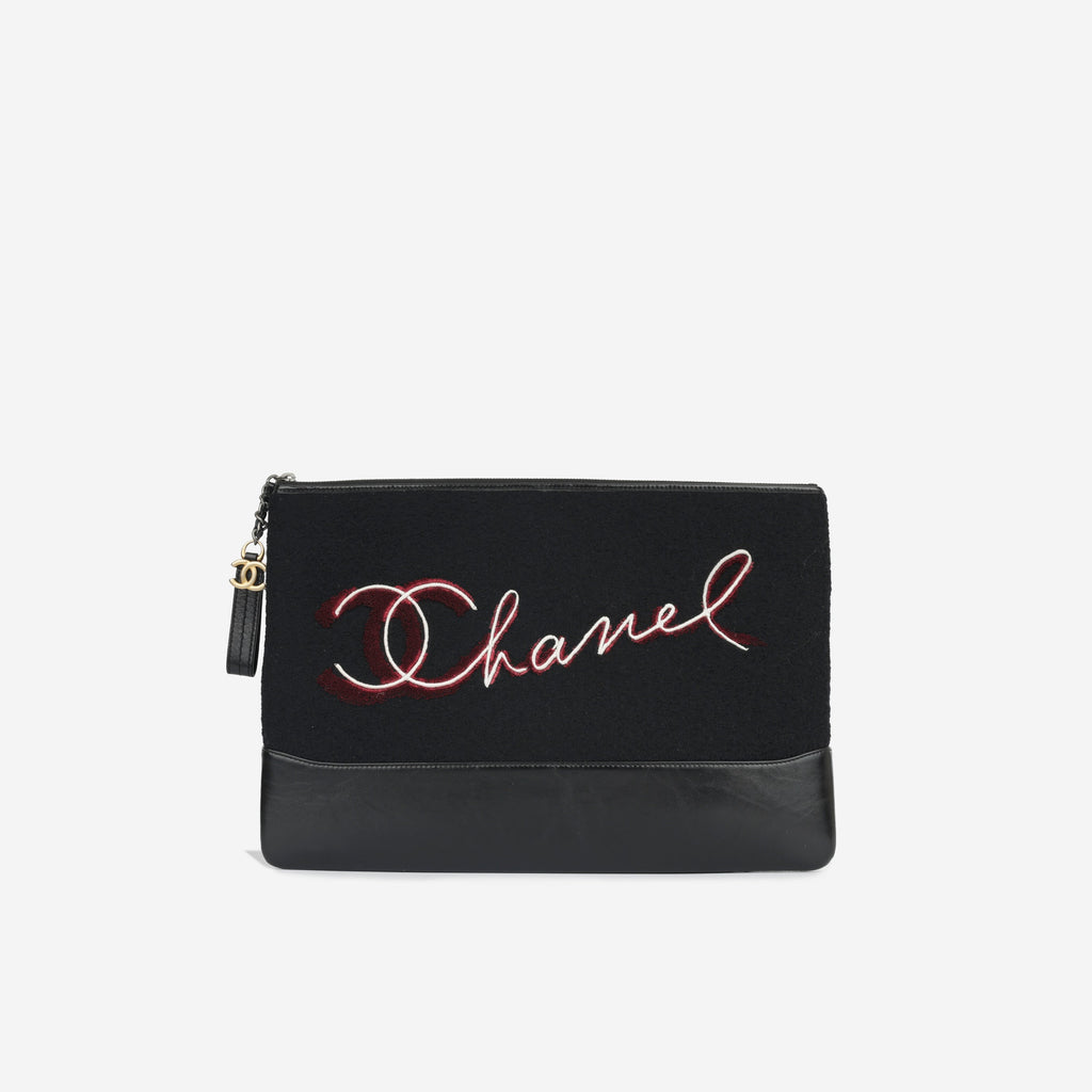 Chanel Gabrielle Large O Case Paris/Hamburg - Black Embroidered Wool / Calfskin | Mixed Hardware