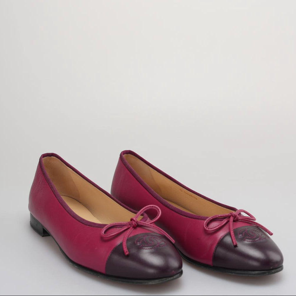 Chanel Ballerinas Ballet Flats In Burgundy and Black Size 40