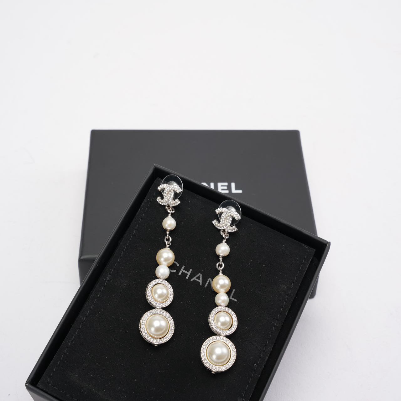 Chanel CC Sliver Pearl White and Crystals Earrings