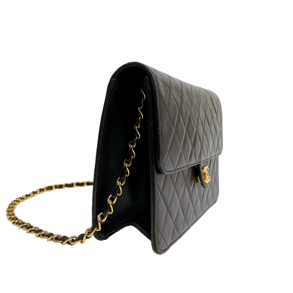 Chanel Vintage Classic Flap in Black