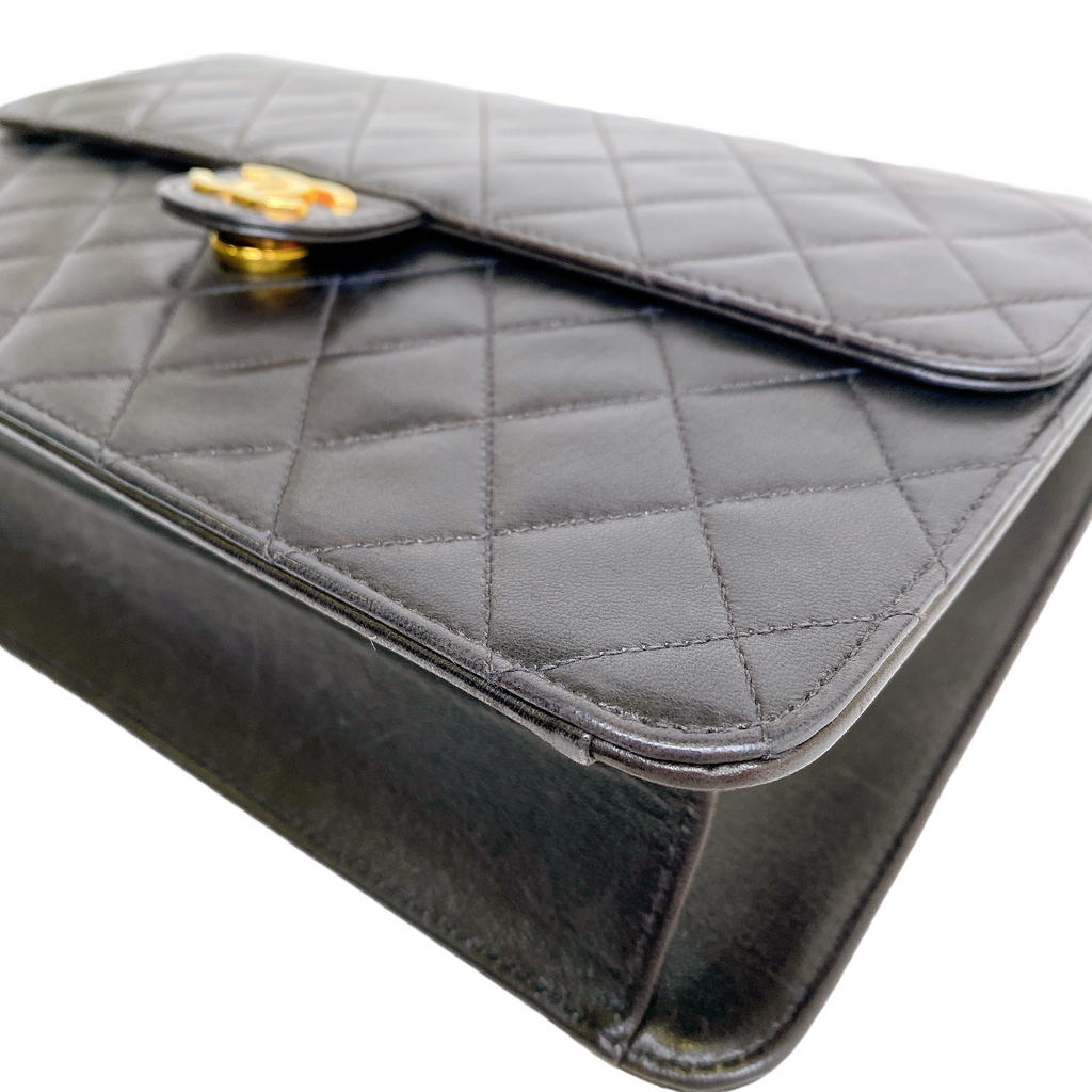 Chanel Vintage Classic Flap in Black