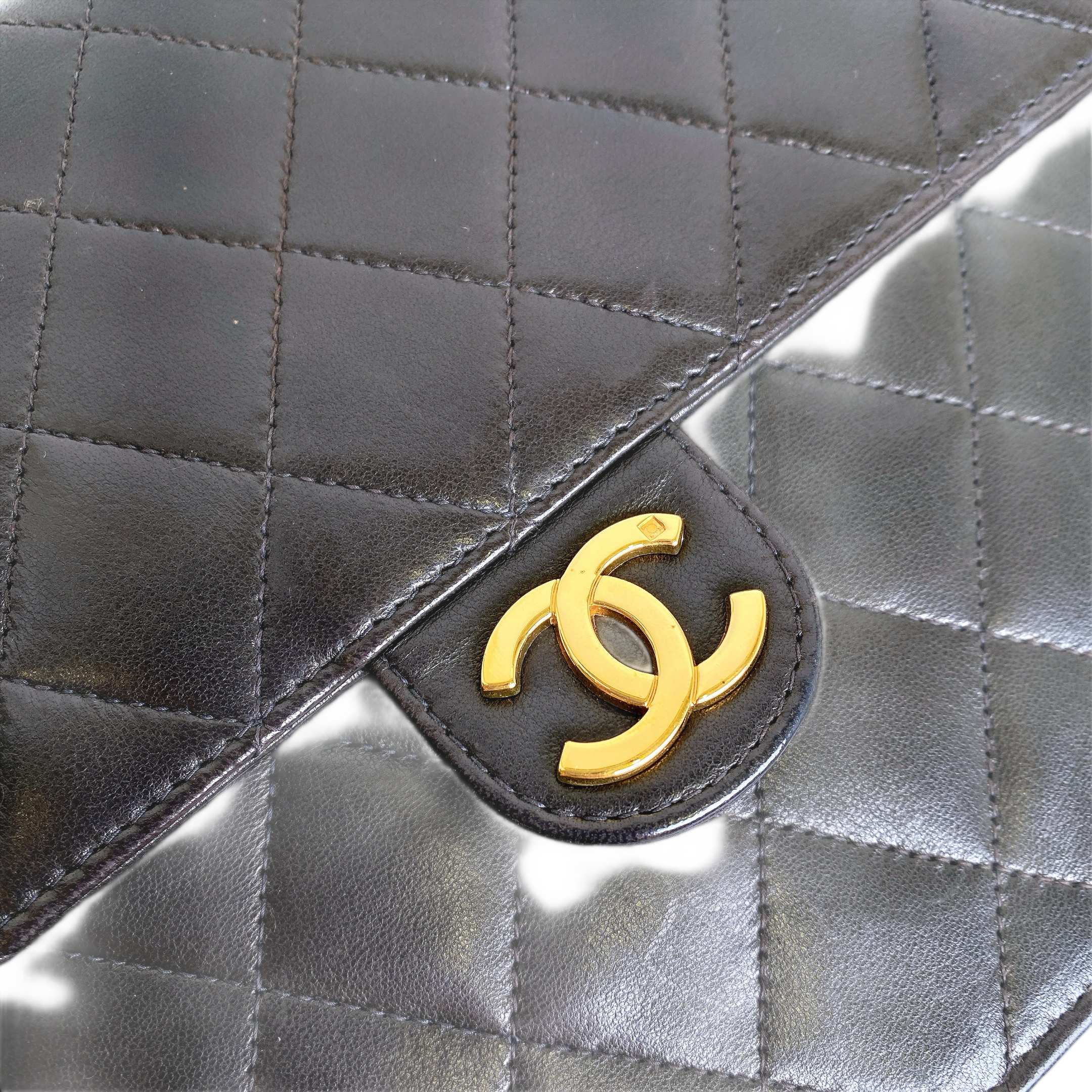 Chanel Vintage Classic Flap in Black
