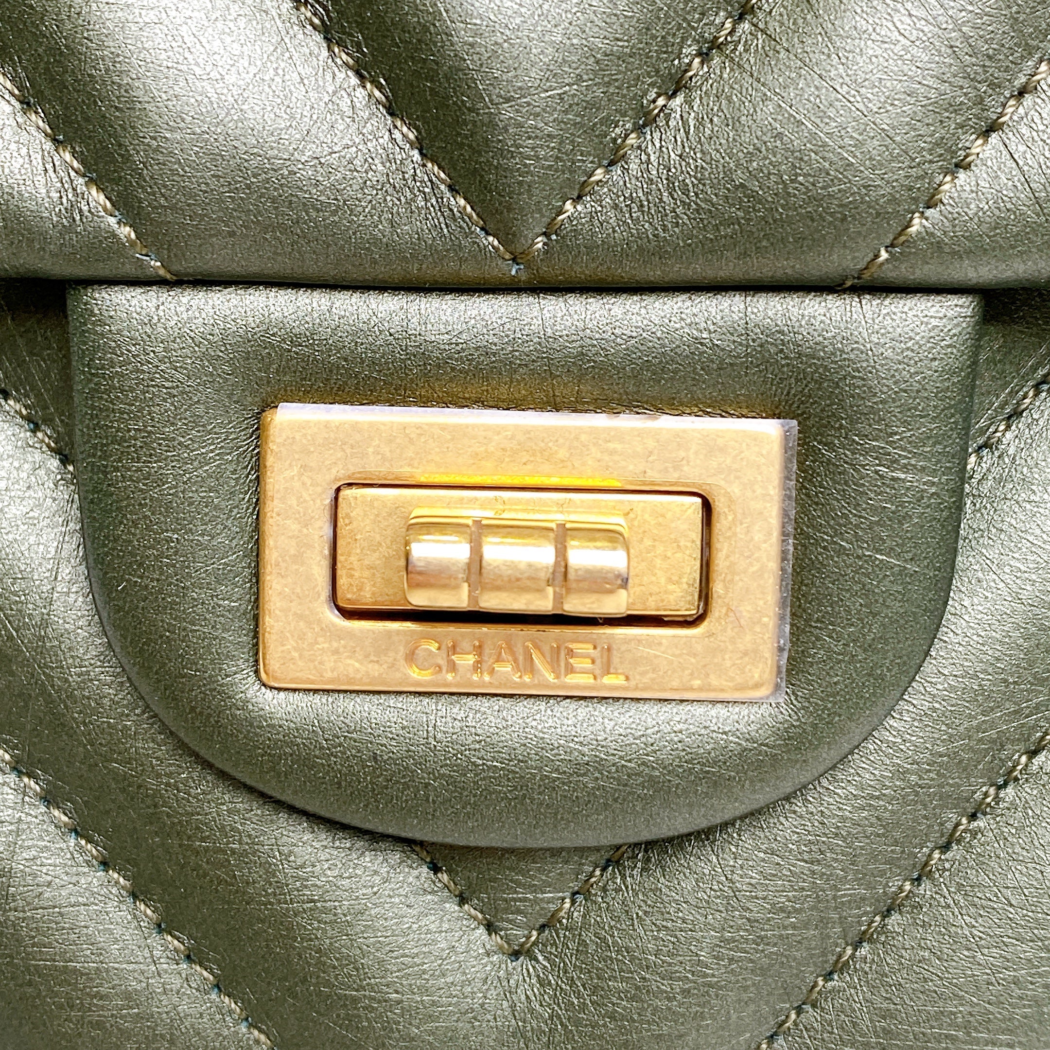Chanel Chevron Medium Classic Double Flap Bag In Dark Green