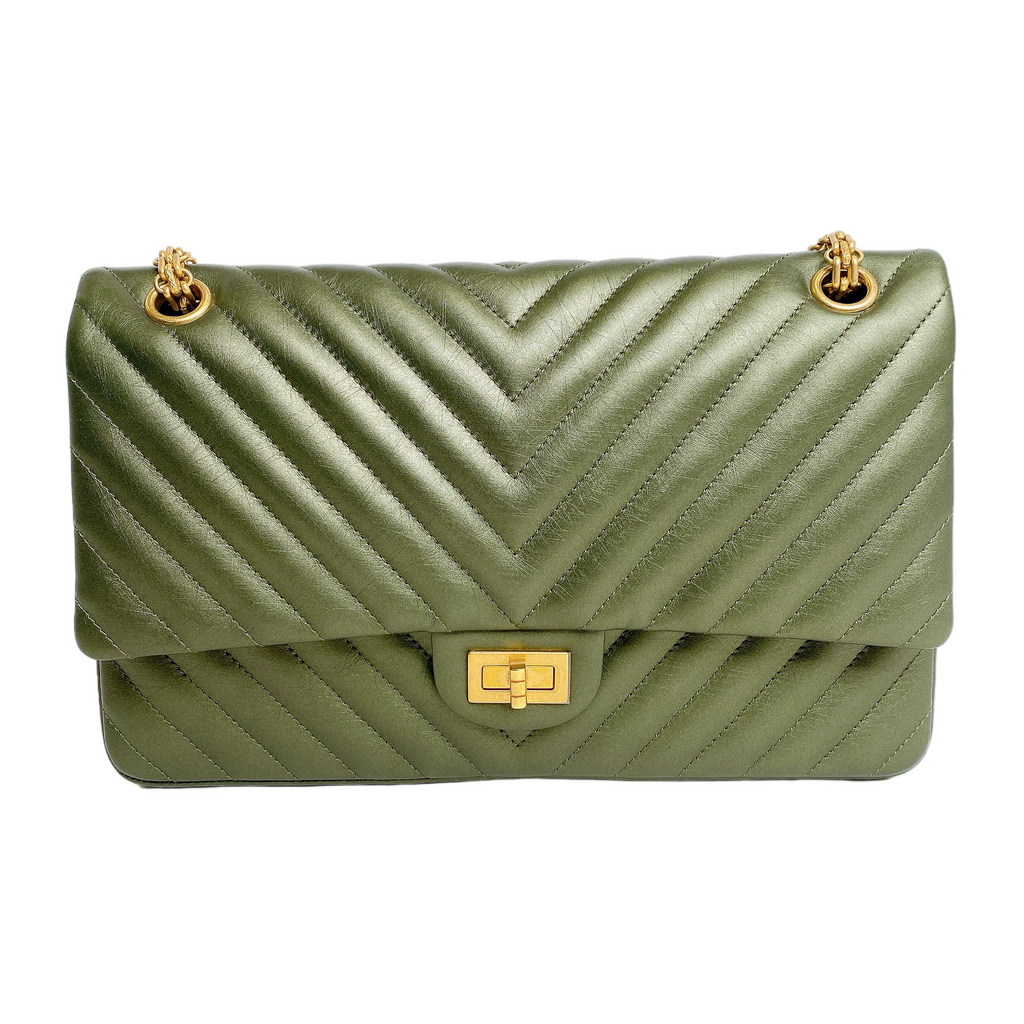 Chanel Chevron Medium Classic Double Flap Bag In Dark Green