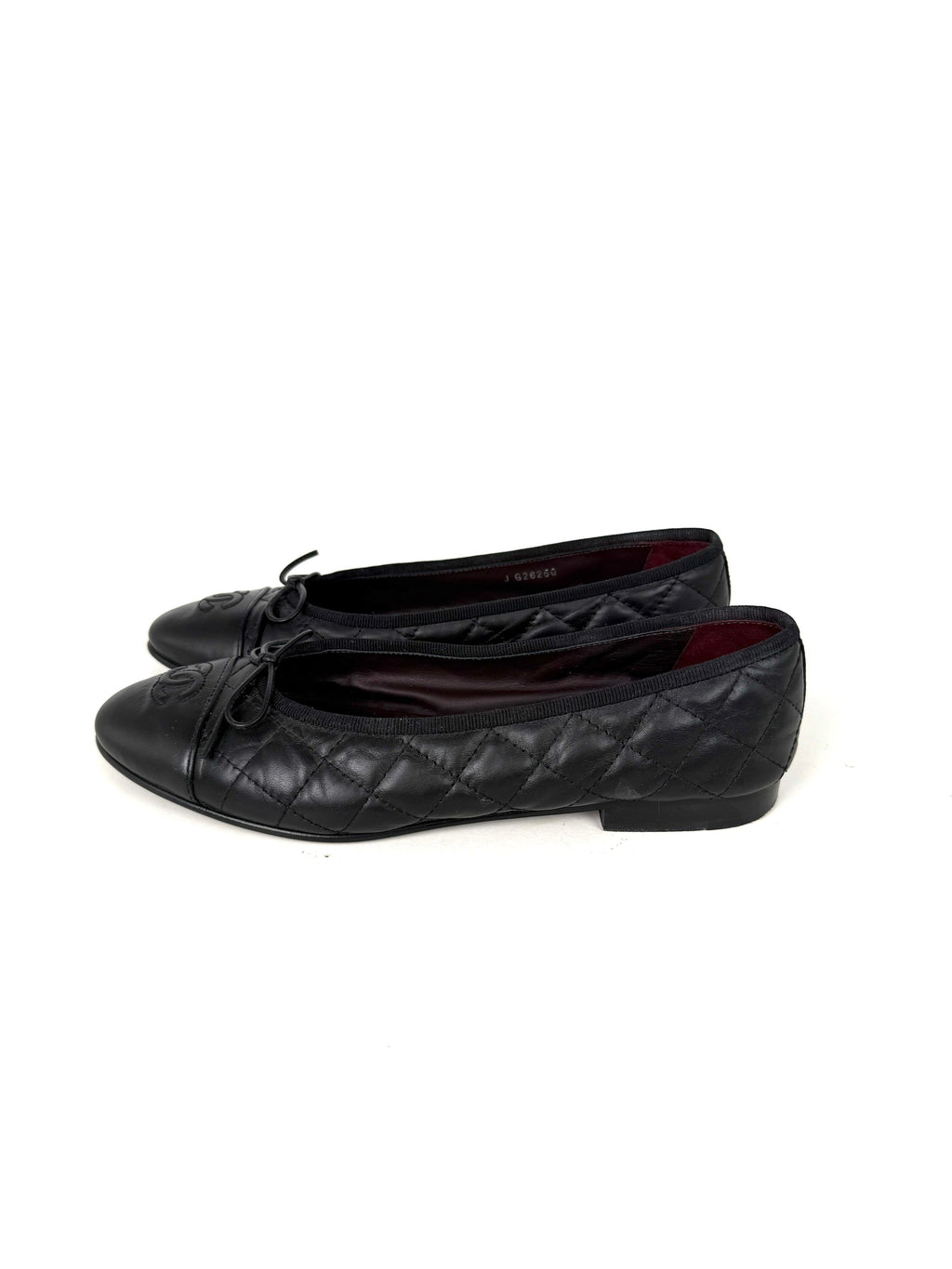 CHANEL Cap Toe Classic Black CC Logo Flats 38.5 8