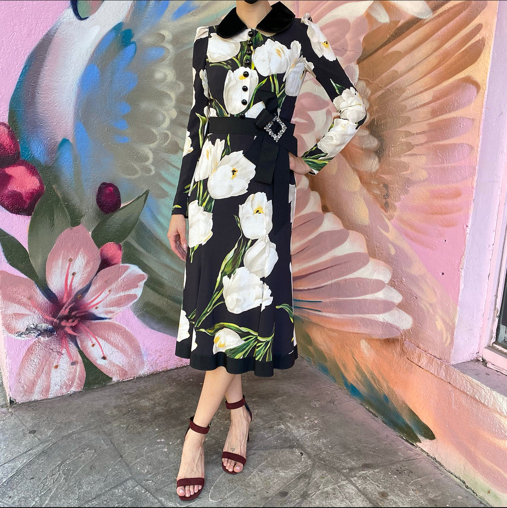 Dolce & Gabbana Black White Floral Midi Dress with Velvet Collar - IT38 / USA 2