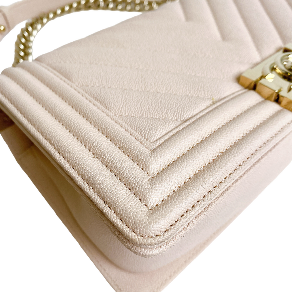 Chanel Le Boy Medium Pink Grained Calfskin GHW
