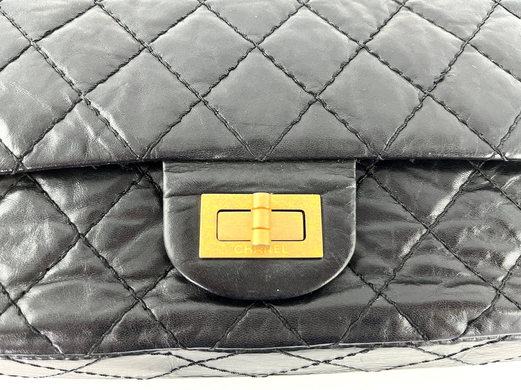 CHANEL Black 225 2005 Reissue 2.55 Leather Crossbody Bag