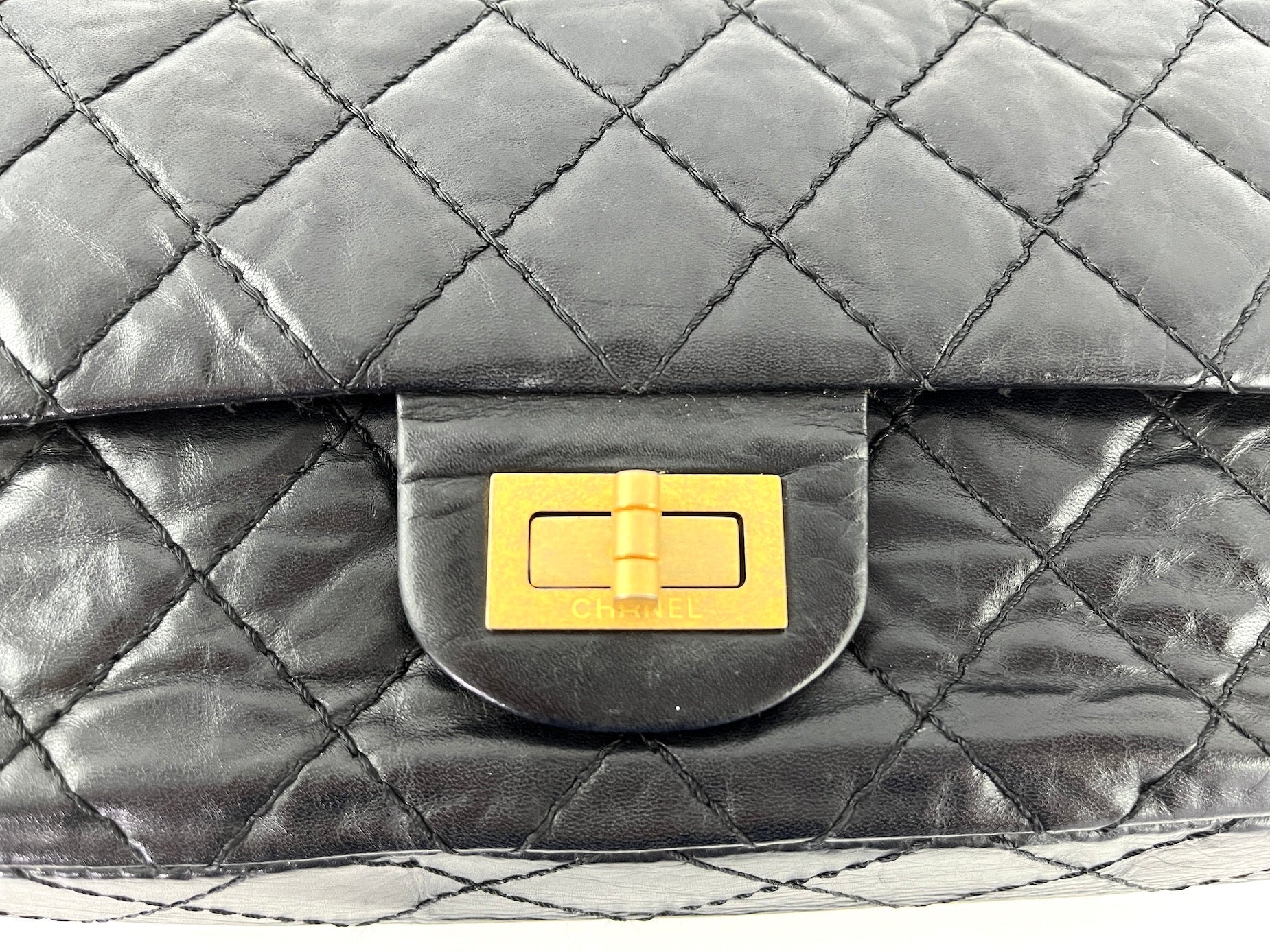 CHANEL Black 225 2005 Reissue 2.55 Leather Crossbody Bag