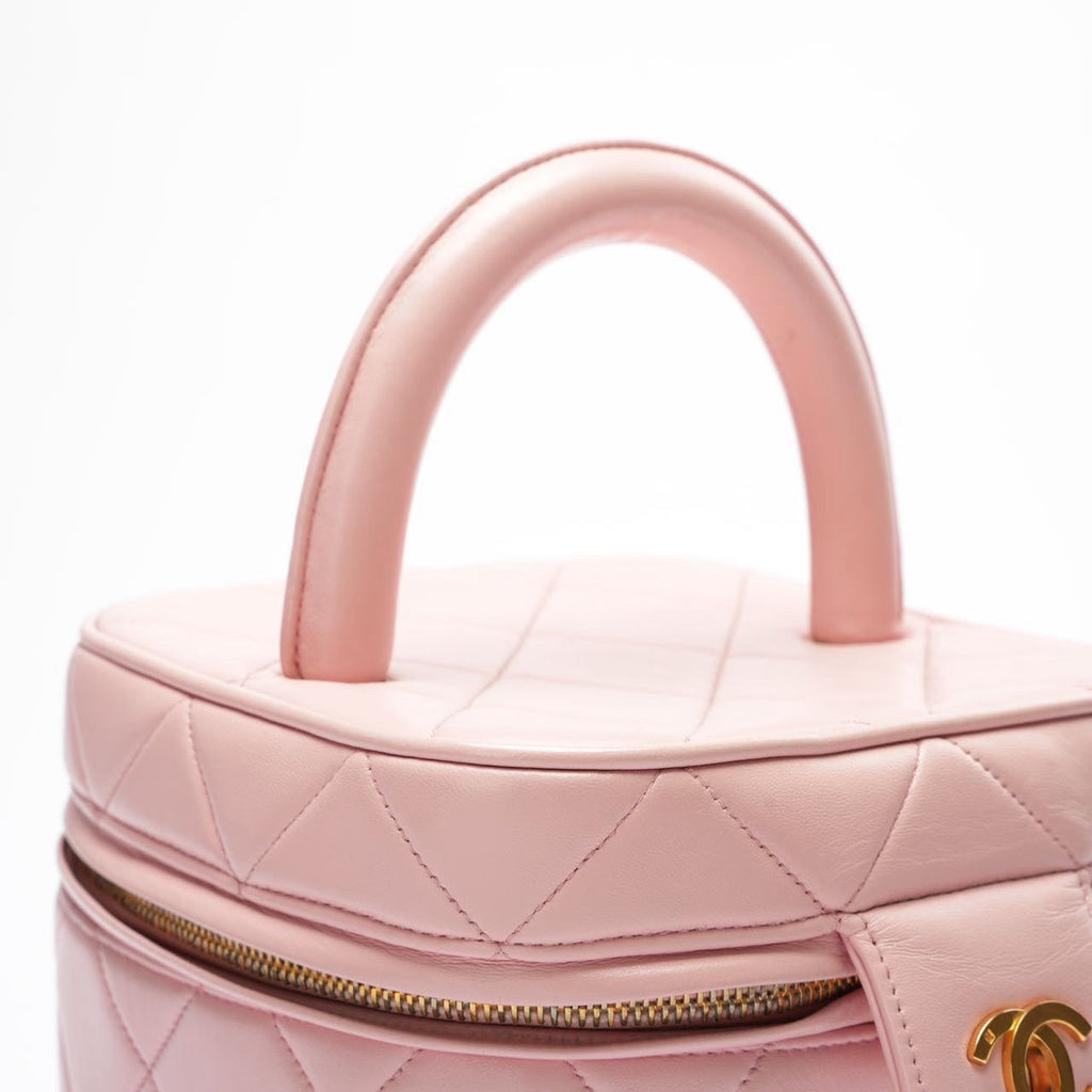Chanel Vintage Vanity Case Barbie Pink Big Cc Logo