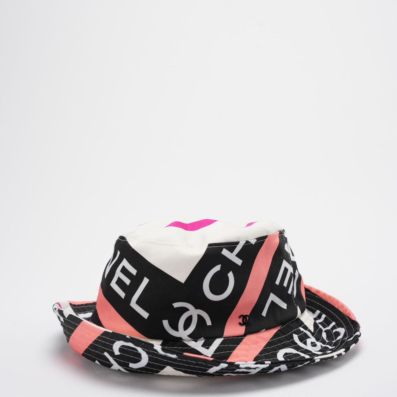 Chanel Cotton Logo Cloche Hat Bucket Hat Ecru / Black / Pink Pre-Loved