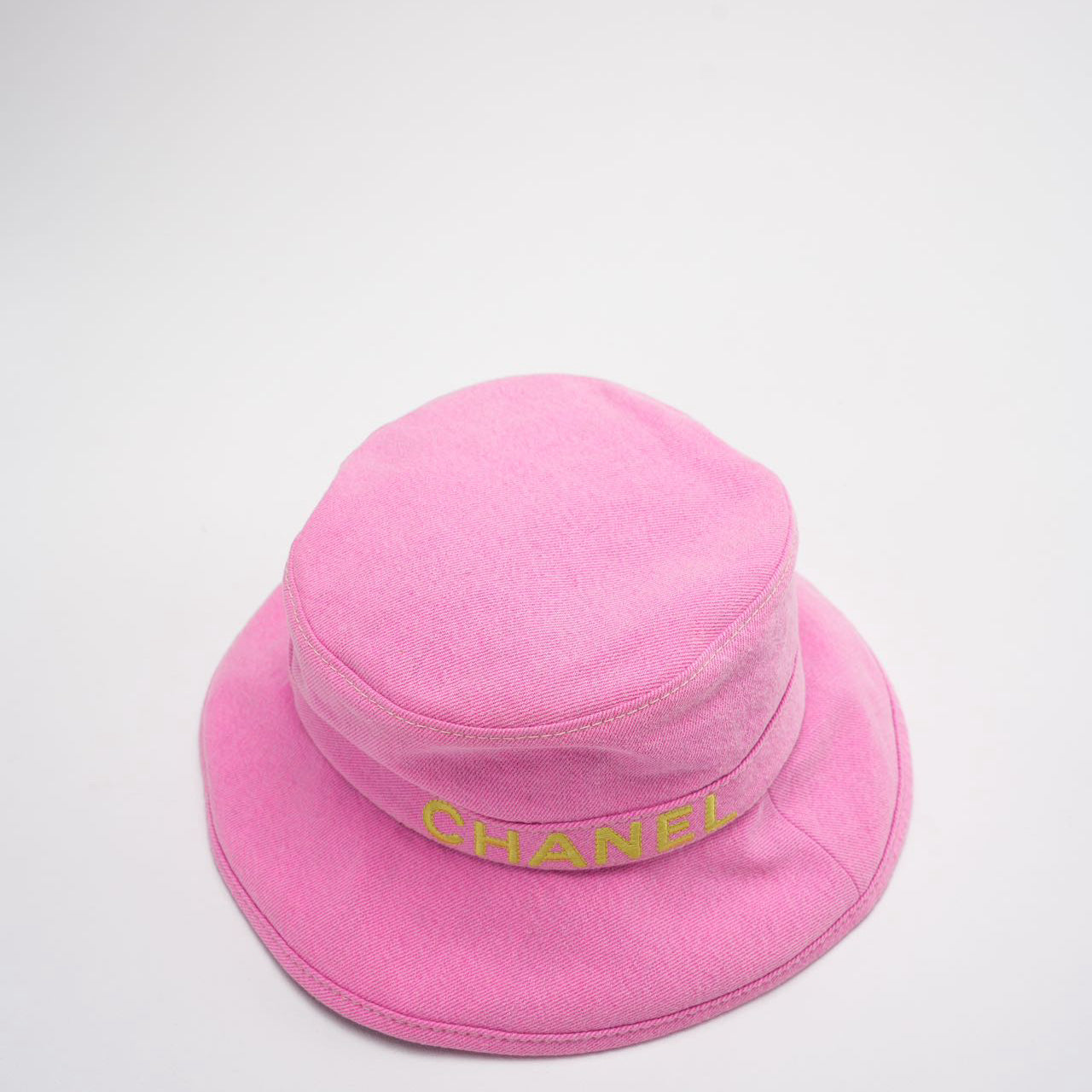 Chanel Denim Bucket Hat in Pink with Yellow Chanel Logo Size M