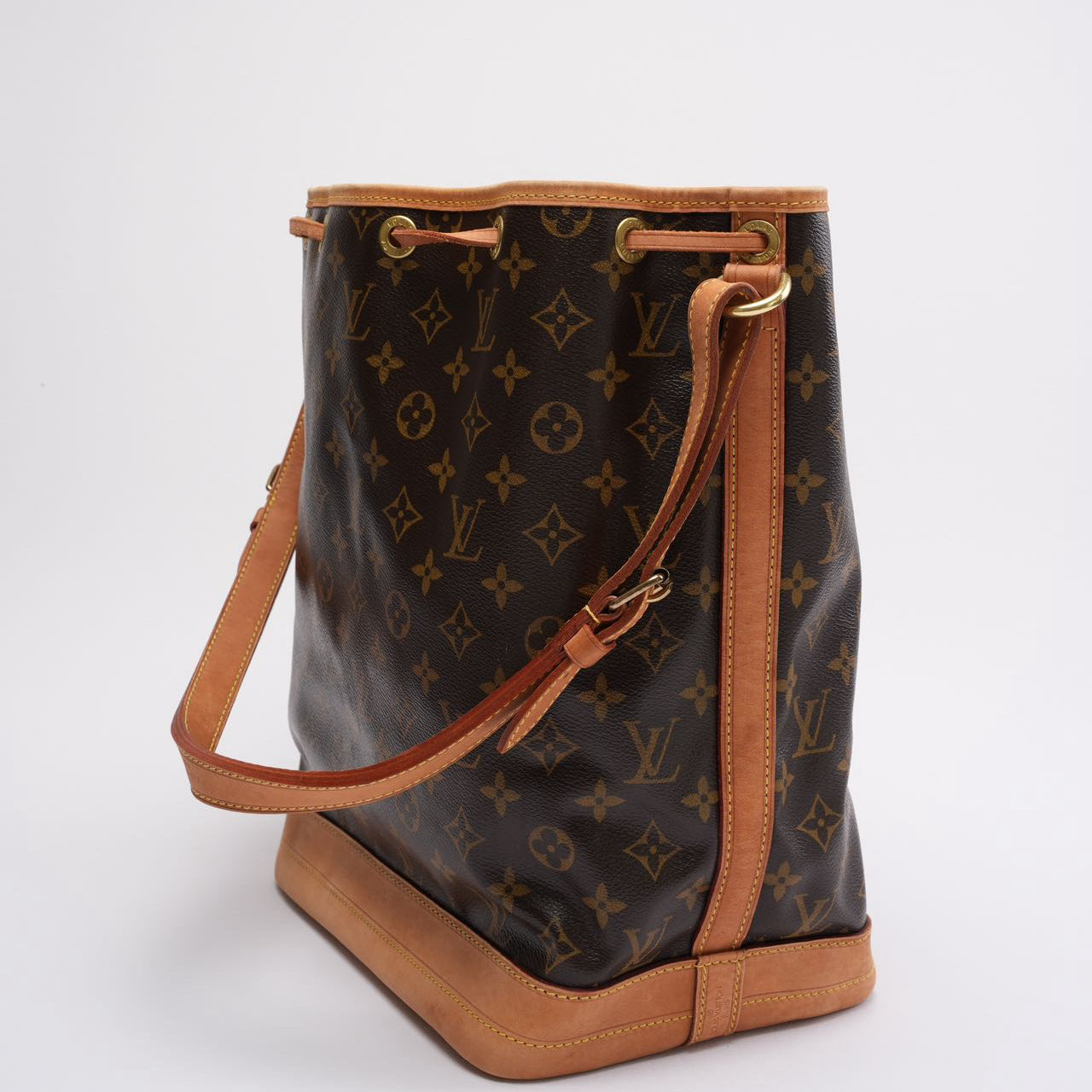 Louis Vuitton Vintage Monogram Noè GM Shoulder Bag 2008