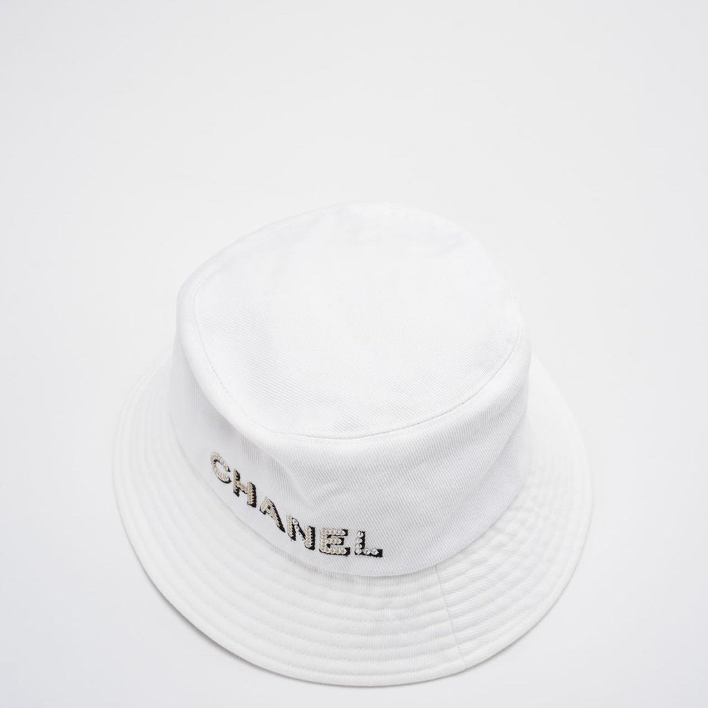 Chanel Denim Bucket Hat in White with Logo – Size S