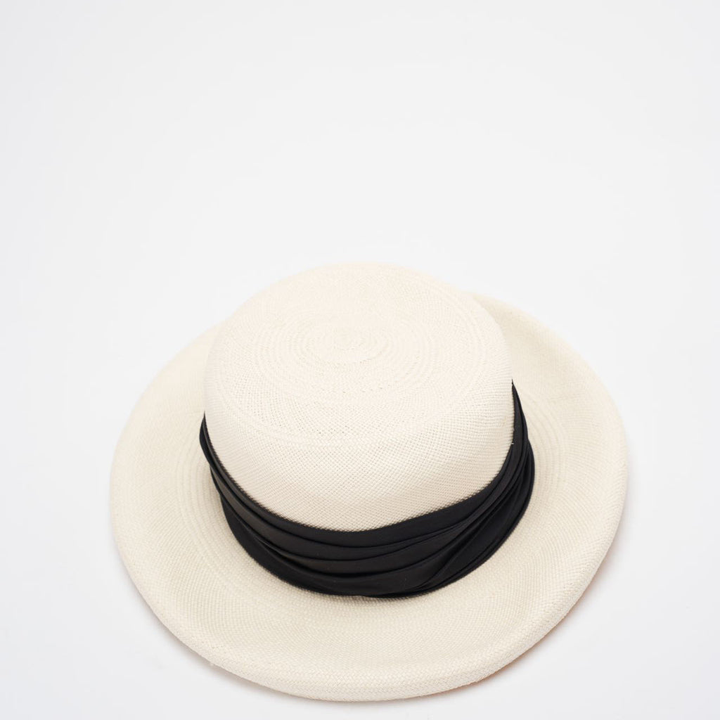 Chanel Straw Boater Hat in White and Black with CC Logo – Size M