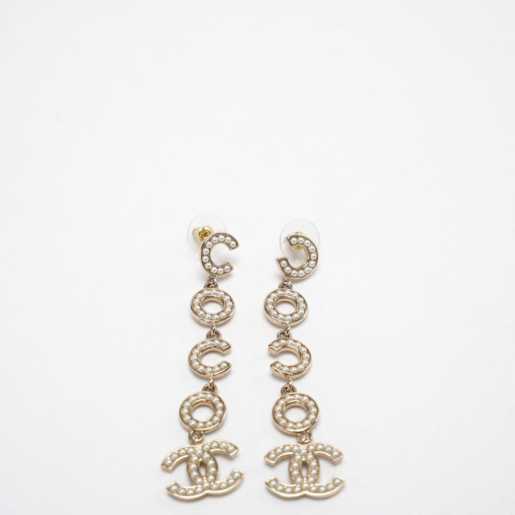 Chanel Coco Drop Earrings Pearl Crystal CC in Gold